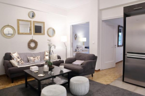 Luxury, Spacious apartment near Megaro Mousikis. Ideal for professionals and families.